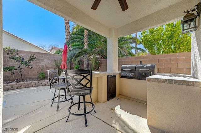 4437 Verdiccio Avenue, Las Vegas, NV 89141