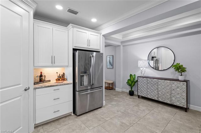 8760 Bellano CT 103, Naples, FL 34119