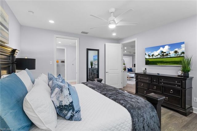 8760 Bellano CT 103, Naples, FL 34119