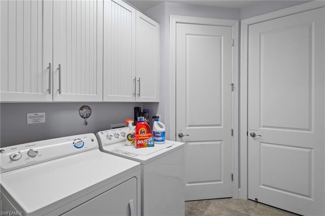 8760 Bellano CT 103, Naples, FL 34119