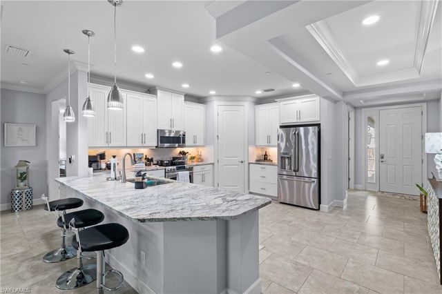 8760 Bellano CT 103, Naples, FL 34119