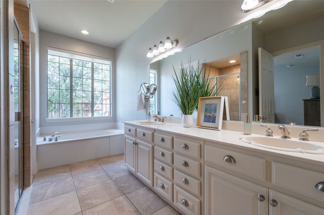 8208 Craftsbury Lane, Mckinney, TX 75071