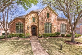 8208 Craftsbury Lane, Mckinney, TX 75071