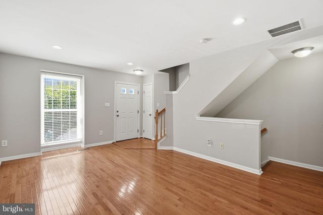 6374 MICHAEL ROBERT DR, Springfield, VA 22150