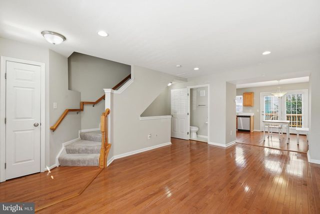 6374 MICHAEL ROBERT DR, Springfield, VA 22150