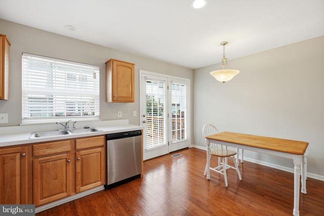 6374 MICHAEL ROBERT DR, Springfield, VA 22150