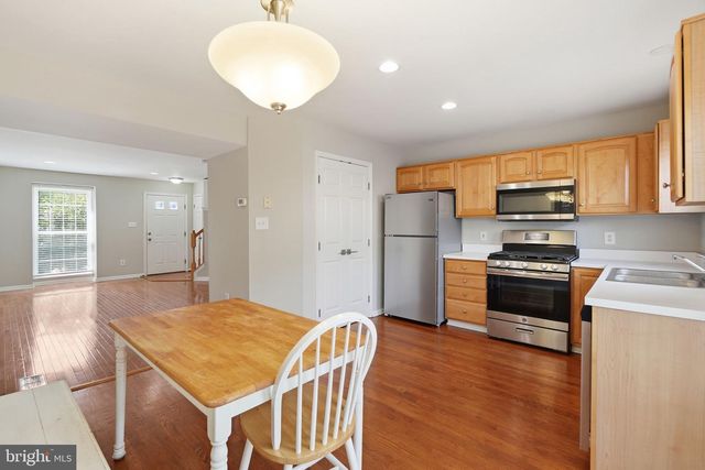6374 MICHAEL ROBERT DR, Springfield, VA 22150
