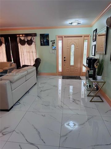 1230 NW 74th Ave, Plantation, FL 33313