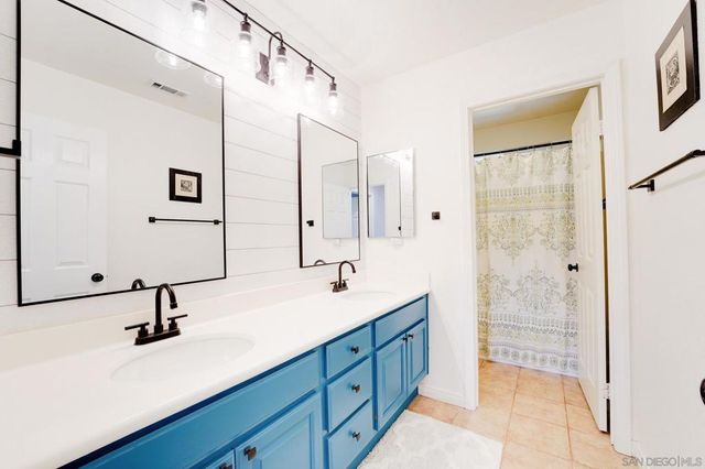 548 Via Del Caballo, San Marcos, CA 92078