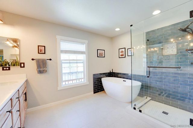 548 Via Del Caballo, San Marcos, CA 92078
