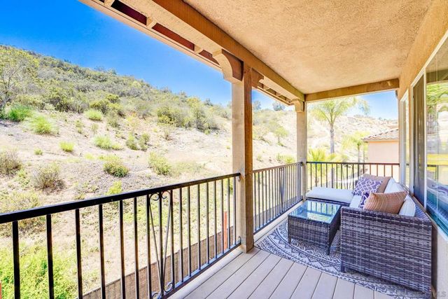 548 Via Del Caballo, San Marcos, CA 92078
