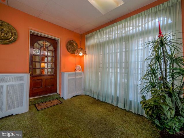 6202 ELLSWORTH ST, Philadelphia, PA 19143