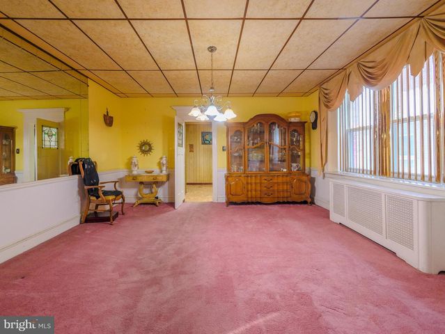 6202 ELLSWORTH ST, Philadelphia, PA 19143