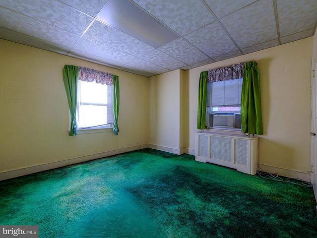 6202 ELLSWORTH ST, Philadelphia, PA 19143