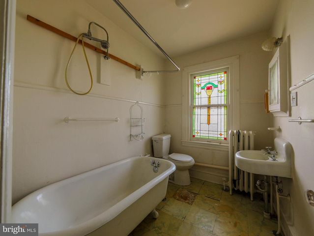 6202 ELLSWORTH ST, Philadelphia, PA 19143