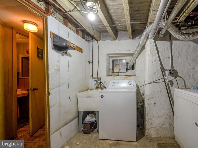 6202 ELLSWORTH ST, Philadelphia, PA 19143