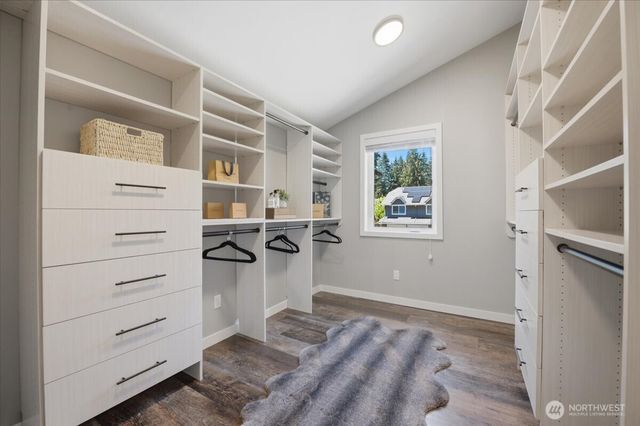 6220 145th Street NE, Redmond, WA 98052