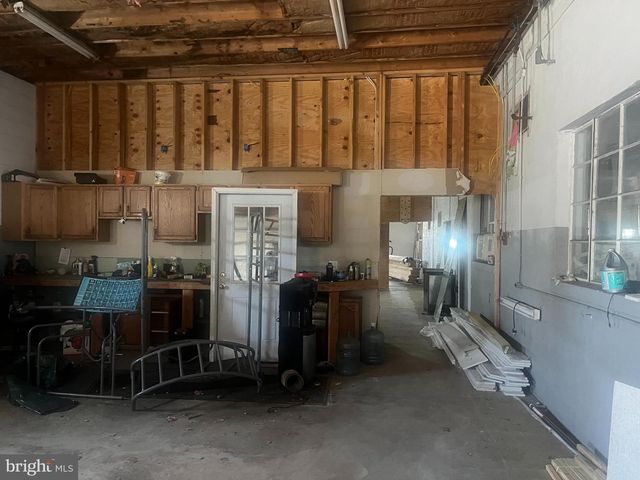 1111 S 2ND ST, Millville, NJ 08332