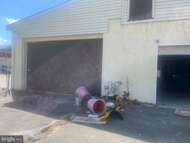 1111 S 2ND ST, Millville, NJ 08332