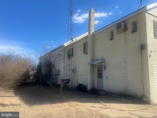 1111 S 2ND ST, Millville, NJ 08332