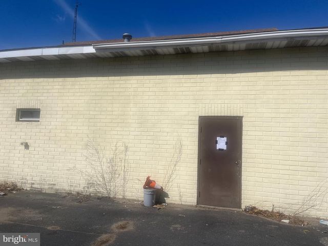 1111 S 2ND ST, Millville, NJ 08332