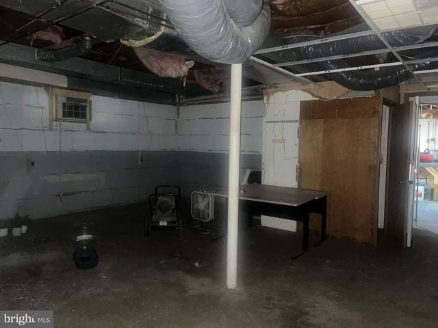 1111 S 2ND ST, Millville, NJ 08332