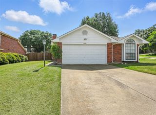 1450 Hampton Road, Grapevine, TX 76051