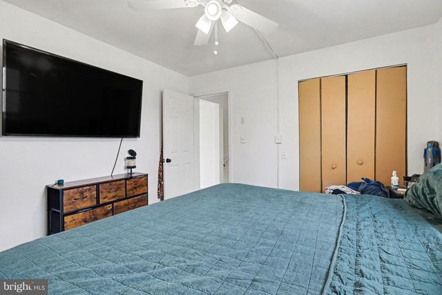 17 PICKFORD DR, Lancaster, PA 17603