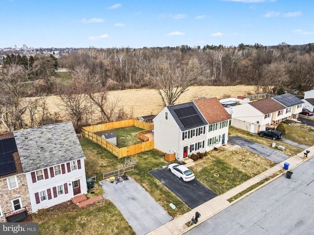 17 PICKFORD DR, Lancaster, PA 17603