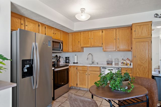 6799 S FLORENTINE WAY, West Jordan, UT 84084