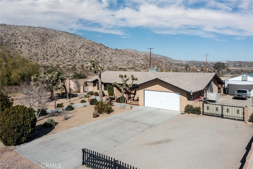 Image 1 of property listing at 62110 Crestview Drive, Joshua Tree, CA 92252