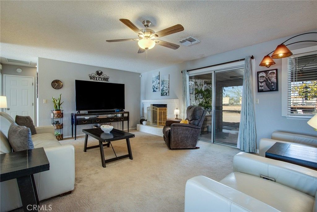 Image 15 of property listing at 62110 Crestview Drive, Joshua Tree, CA 92252