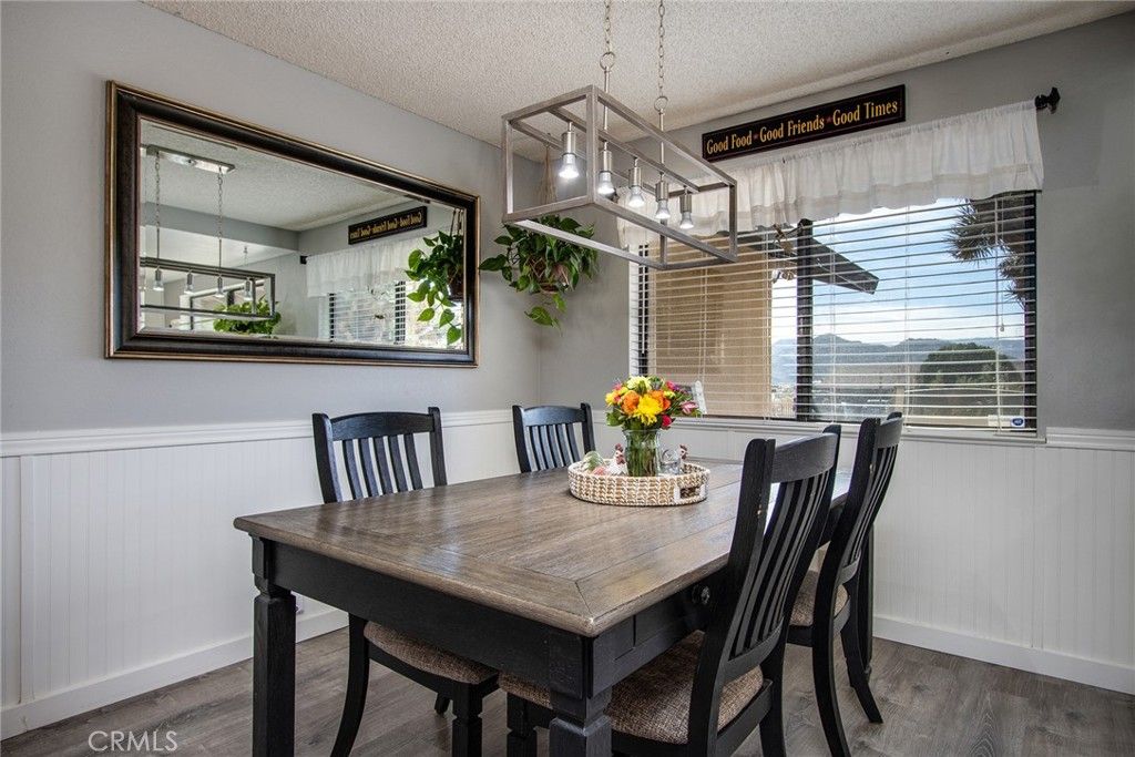 Image 17 of property listing at 62110 Crestview Drive, Joshua Tree, CA 92252