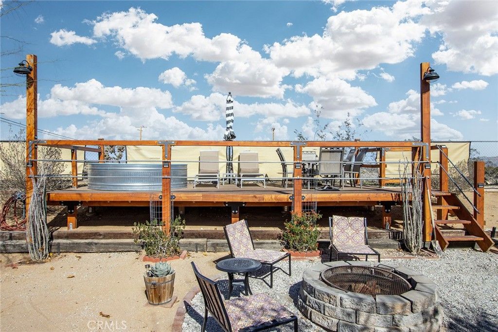 Image 28 of property listing at 62110 Crestview Drive, Joshua Tree, CA 92252