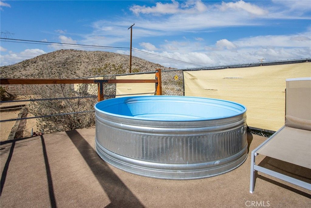 Image 30 of property listing at 62110 Crestview Drive, Joshua Tree, CA 92252