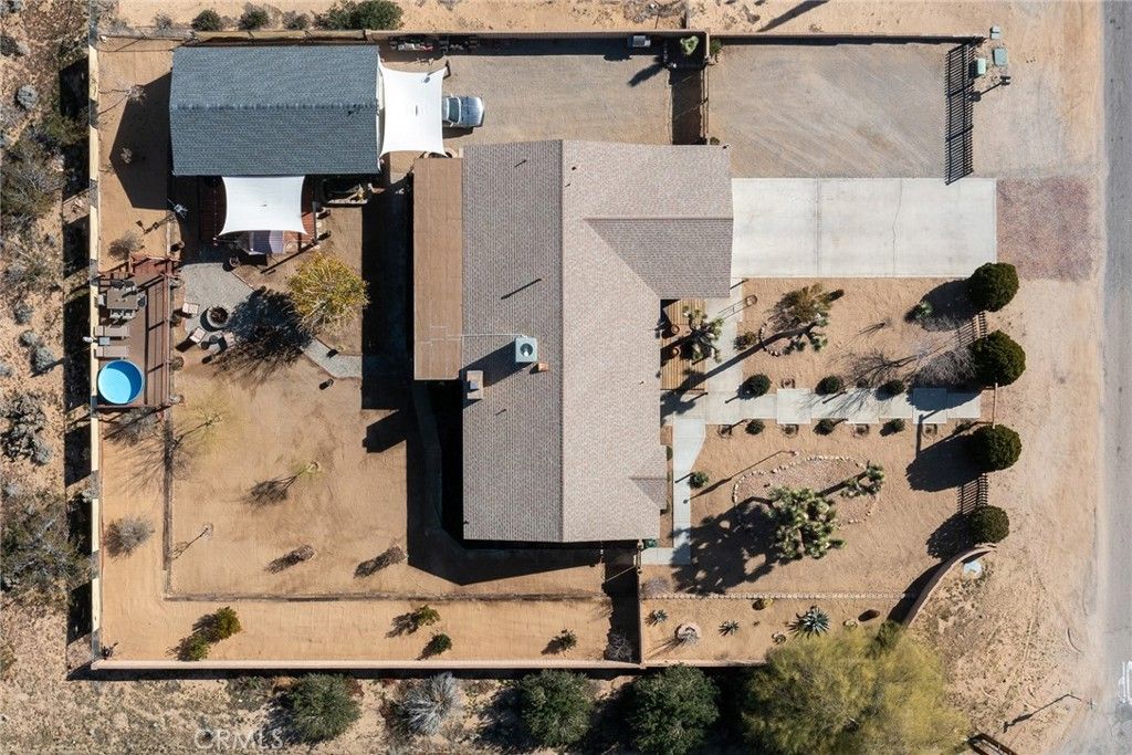 Image 4 of property listing at 62110 Crestview Drive, Joshua Tree, CA 92252