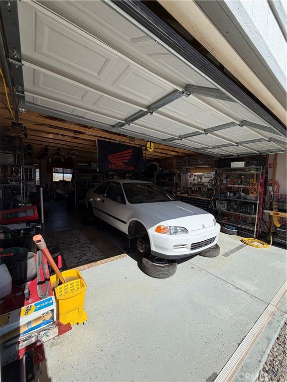 Image 44 of property listing at 62110 Crestview Drive, Joshua Tree, CA 92252