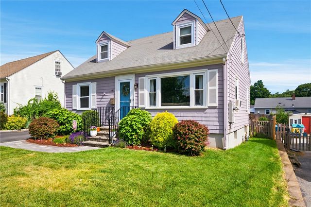 142 Mowry Avenue, Cumberland, RI 02864