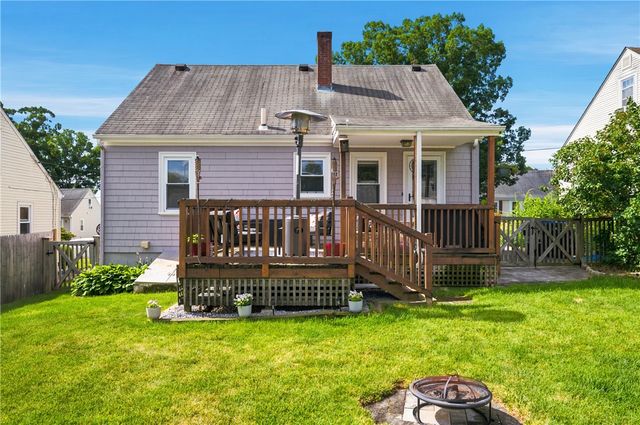 142 Mowry Avenue, Cumberland, RI 02864
