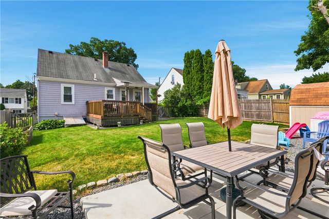 142 Mowry Avenue, Cumberland, RI 02864