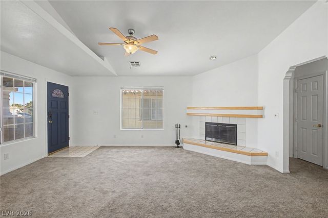 6800 Elm Creek Drive 202, Las Vegas, NV 89108
