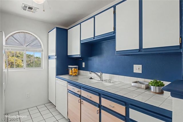 6800 Elm Creek Drive 202, Las Vegas, NV 89108