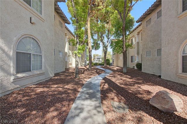 6800 Elm Creek Drive 202, Las Vegas, NV 89108