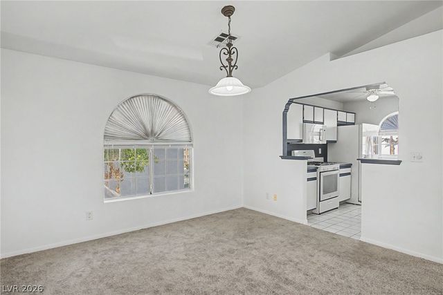 6800 Elm Creek Drive 202, Las Vegas, NV 89108