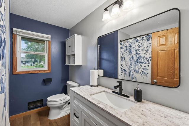 651 Randall Drive, Anoka, MN 55303