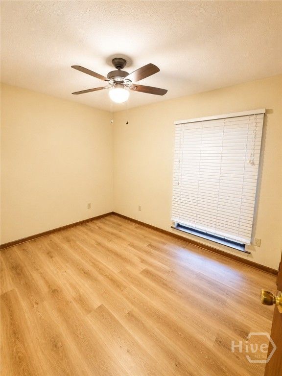 Image 10 of property listing at 117 Maple Drive, Rincon, GA 31326