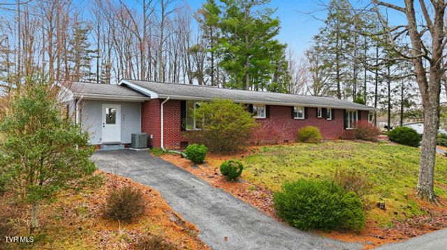 949 Jefferson Drive, Wise, VA 24293