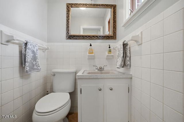 949 Jefferson Drive, Wise, VA 24293