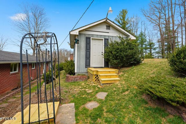 949 Jefferson Drive, Wise, VA 24293