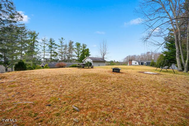 949 Jefferson Drive, Wise, VA 24293